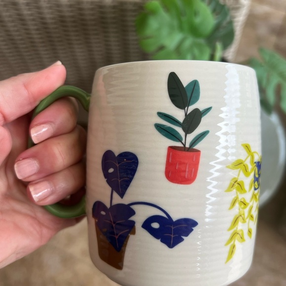 Anthropologie Plant Lady Mug Featuring Black Lamb Studio Ivory w/Plants 13.5 Oz - Picture 4 of 7